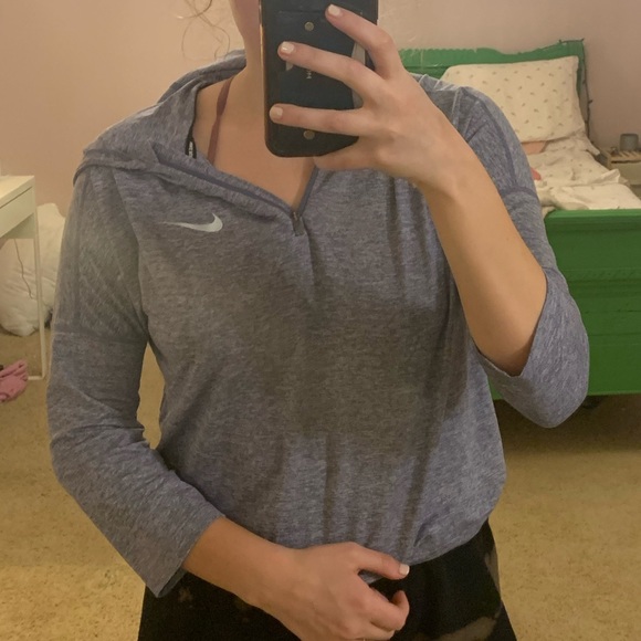 Nike dri fit quarter zip crop - Picture 8 of 10